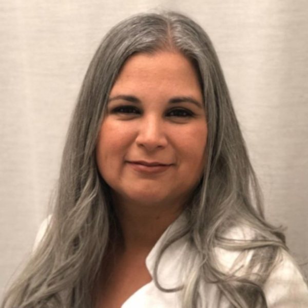 Alexandra Torres Rodríguez, Senior Consultant