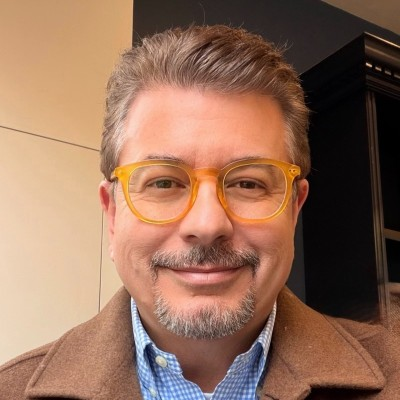 Executive Market-Read | Outplacement Services Florida | FL Executive Search, Executive Recruiting Firm, Orlando Career Coaching Services Robert Newland